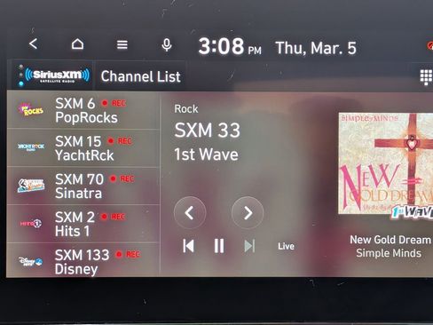 Used 2025 Hyundai Elantra SEL image 16