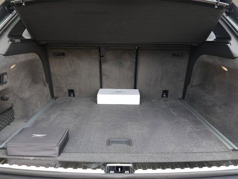 New 2025 Bentley Bentayga image 22