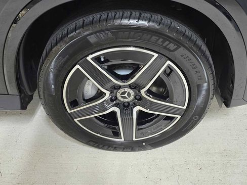 New 2026 Mercedes-Benz GLC 300 4MATIC image 9