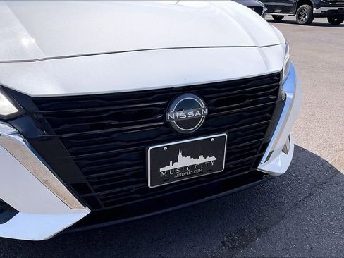 Used 2023 Nissan Altima 2.5 SL FWD image 34
