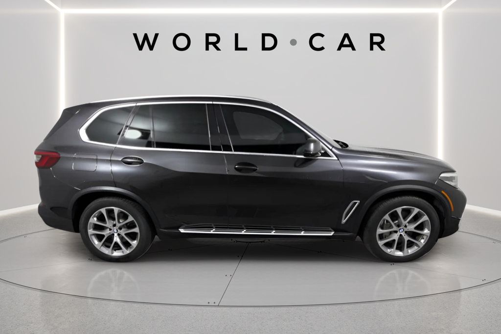 Used 2019 BMW X5 xDrive50i AWD/4WD image 2