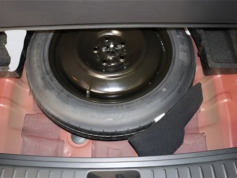 Used 2025 Kia Sportage X-Line image 36