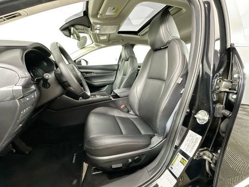 Used 2025 MAZDA MAZDA3 s image 4