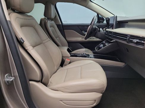 Used 2020 Lincoln Corsair w/ Equipment Group 101A image 21