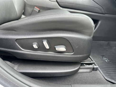 Used 2020 Cadillac XT6 Premium Luxury image 30