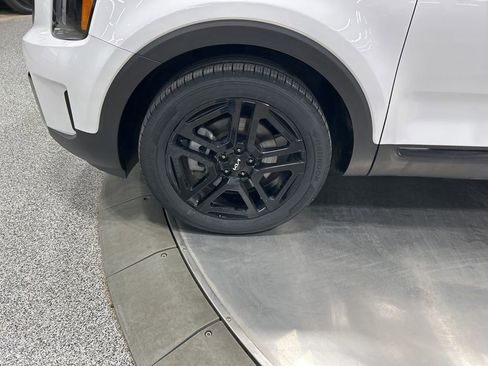 Certified 2024 Kia Telluride SX Prestige X-Line AWD/4WD image 39