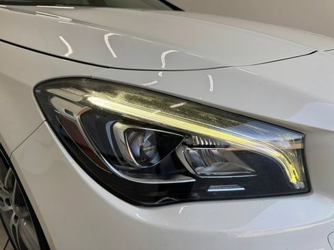 Used 2018 Mercedes-Benz CLA 250 image 31