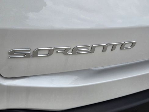 New 2026 Kia Sorento EX FWD image 12