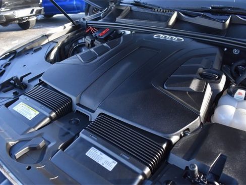 Used 2019 Audi Q7 3.0T Prestige w/ Prestige Package image 38