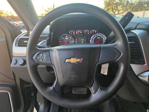 Used 2017 Chevrolet Tahoe 2WD w/ Remote Keyless Entry Package image 37