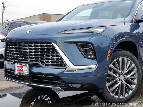 New 2026 Buick Enclave Avenir w/ Super Cruise Package image 3