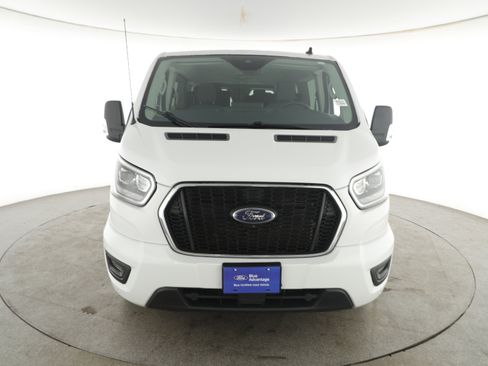 Used 2023 Ford Transit 350 XLT image 2