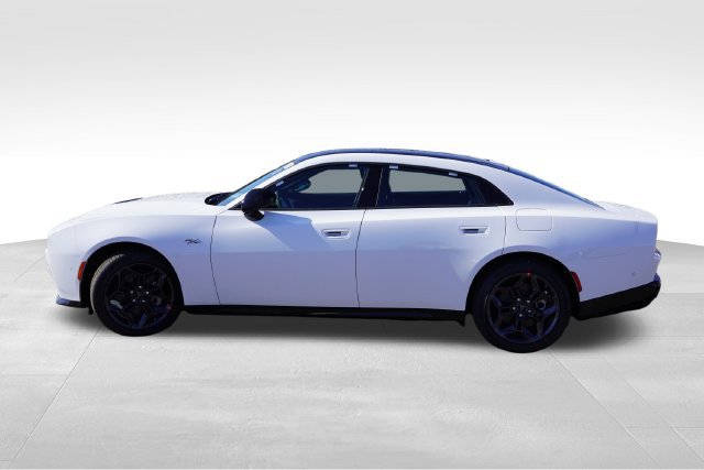 New 2026 Dodge Charger R/T w/ Driver Convenience Group AWD/4WD image 7