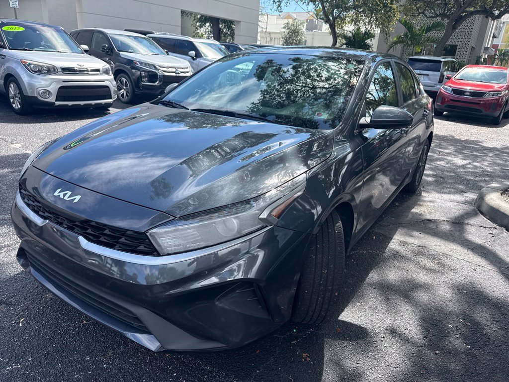 Certified 2024 Kia Forte LXS FWD image 1