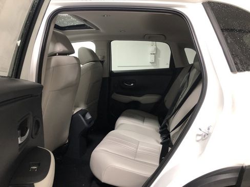 New 2026 Honda HR-V EX-L image 16