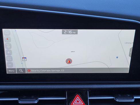 Used 2023 Kia Niro SX Touring image 25