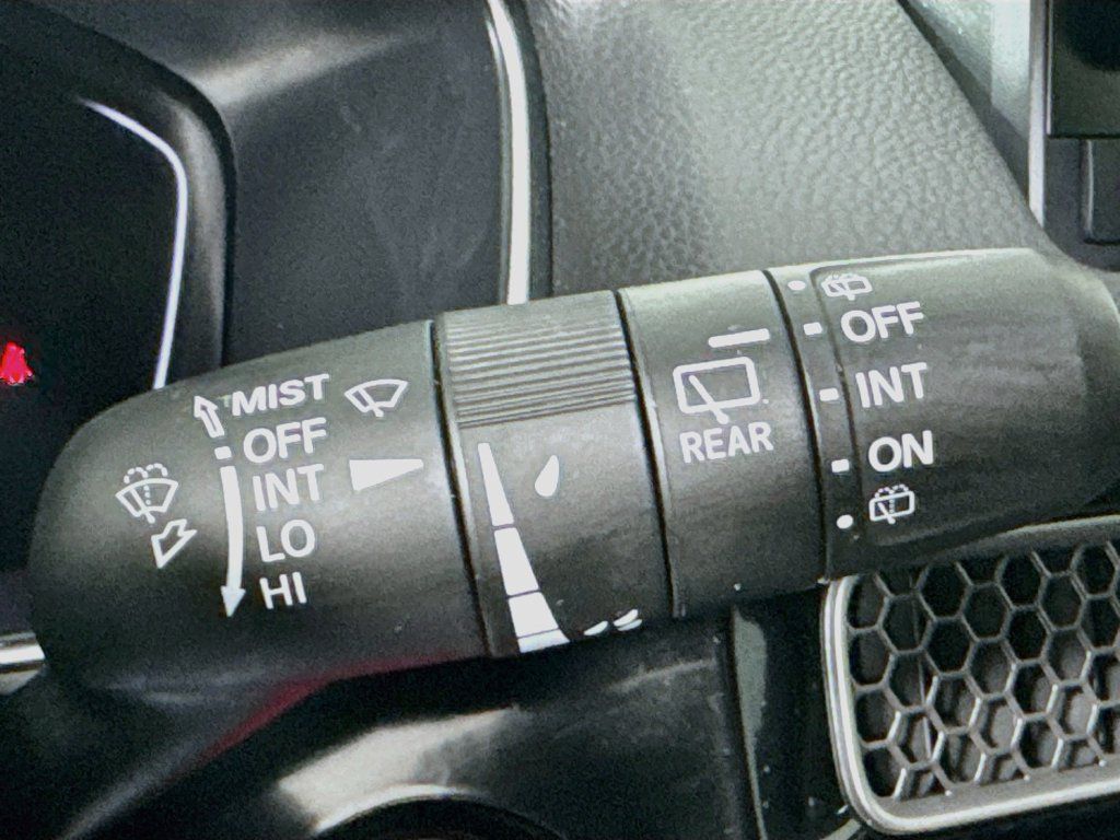 Used 2024 Honda Civic EX-L image 16
