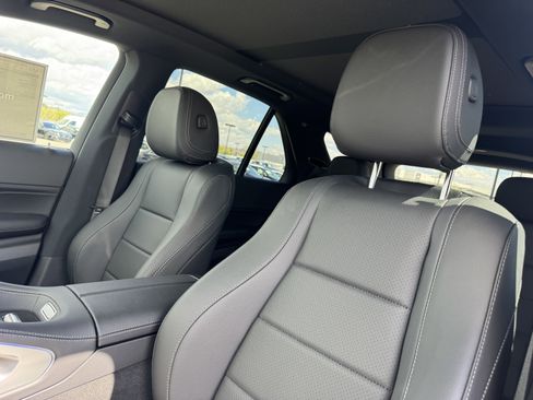 New 2026 Mercedes-Benz GLE 450 4MATIC image 19