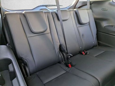 Used 2023 Subaru Ascent Limited image 20