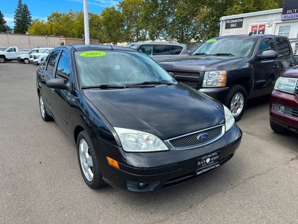 Used 2007 Ford Focus SES FWD image 13