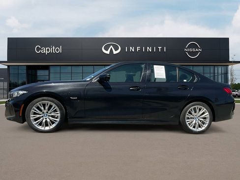 Used 2023 BMW 330e image 8