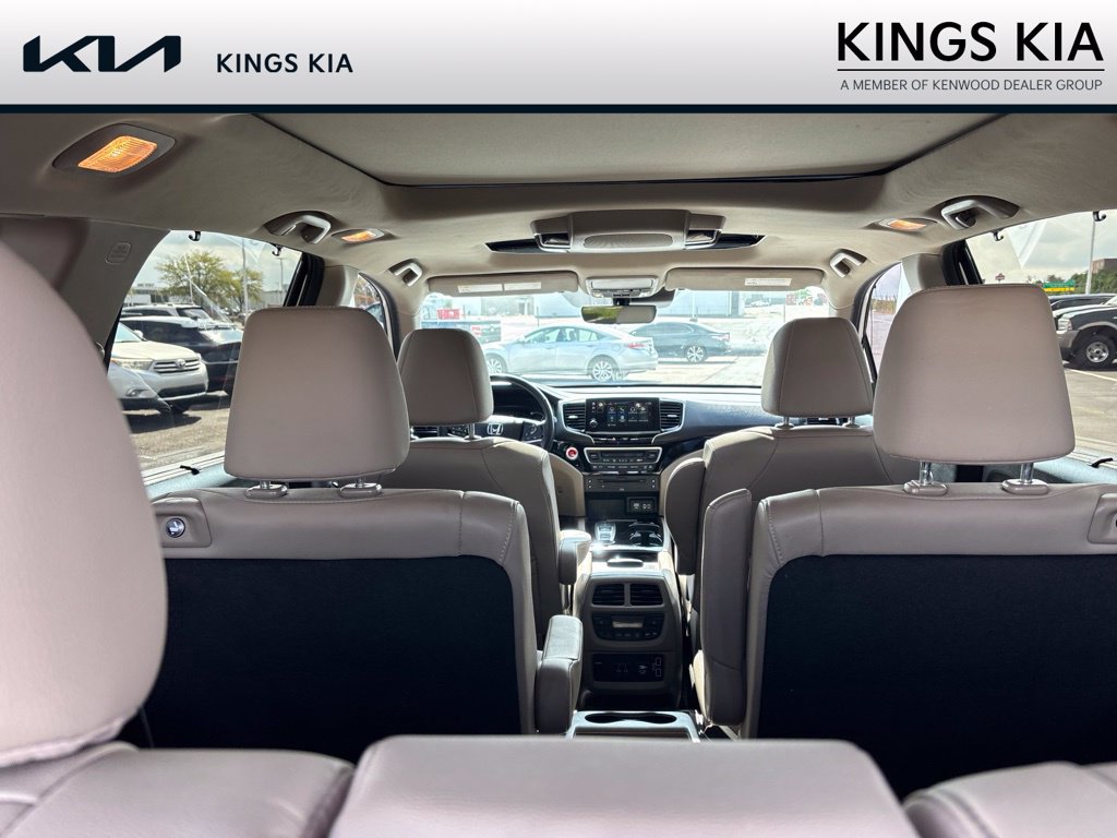Used 2022 Honda Pilot Elite image 6