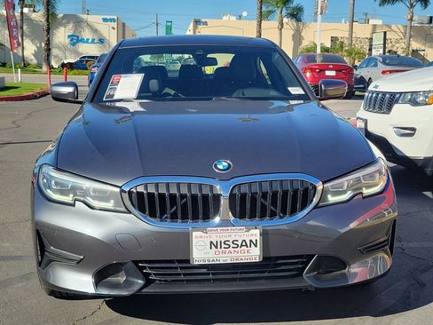 Used 2020 BMW 330i xDrive Sedan w/ Premium Package image 31