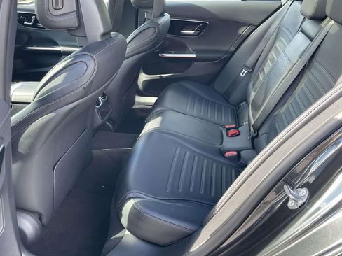 Used 2023 Mercedes-Benz C 300 C 300 image 13