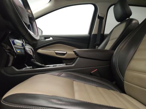 Used 2019 Ford Escape SEL AWD/4WD image 17