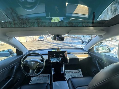 Used 2018 Tesla Model 3 Long Range image 22