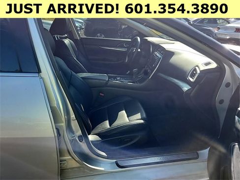 Used 2022 Nissan Maxima SV w/ Floor Mat Group image 8