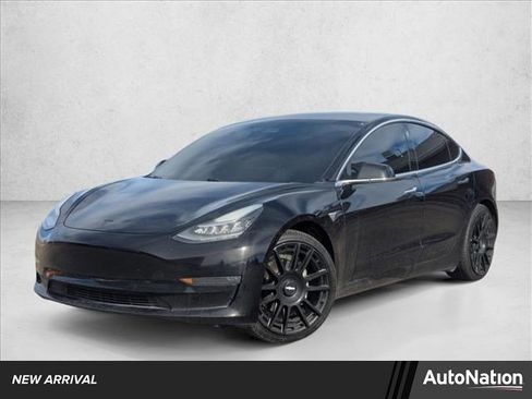 Used 2020 Tesla Model 3 Long Range image 1