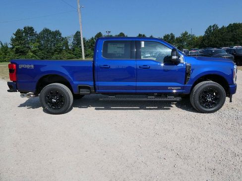 New 2026 Ford F250 Lariat w/ Black Appearance Package AWD/4WD image 4