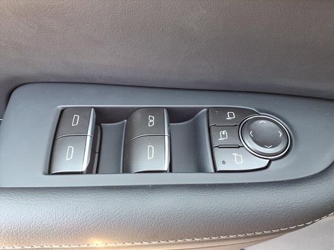 New 2026 Buick Enclave Avenir w/ Super Cruise Package FWD image 11