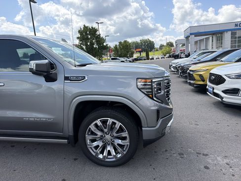 Used 2024 GMC Sierra 1500 Denali w/ Denali Reserve Package AWD/4WD image 4