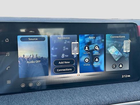 New 2026 Nissan Kicks SV image 14