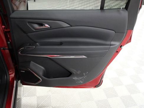 New 2025 Chevrolet Traverse LT w/ Enhanced Driving Package image 45