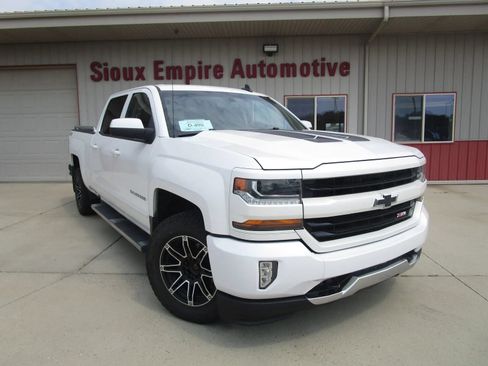 Used 2018 Chevrolet Silverado 1500 LT w/ All Star Edition AWD/4WD image 1