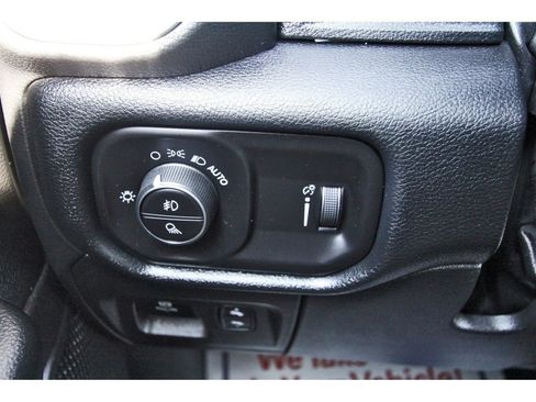 Used 2022 RAM 1500 Big Horn image 19