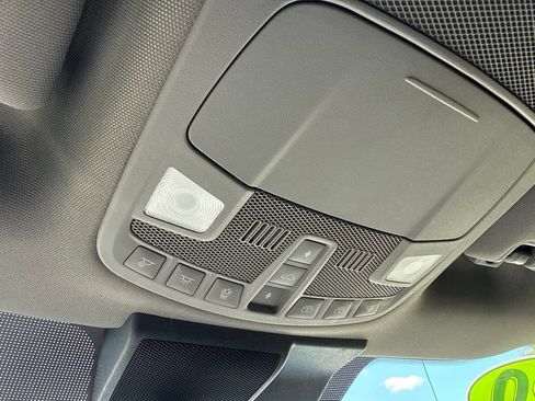 Used 2020 Ford F150 Lariat w/ Equipment Group 502A Luxury AWD/4WD image 20