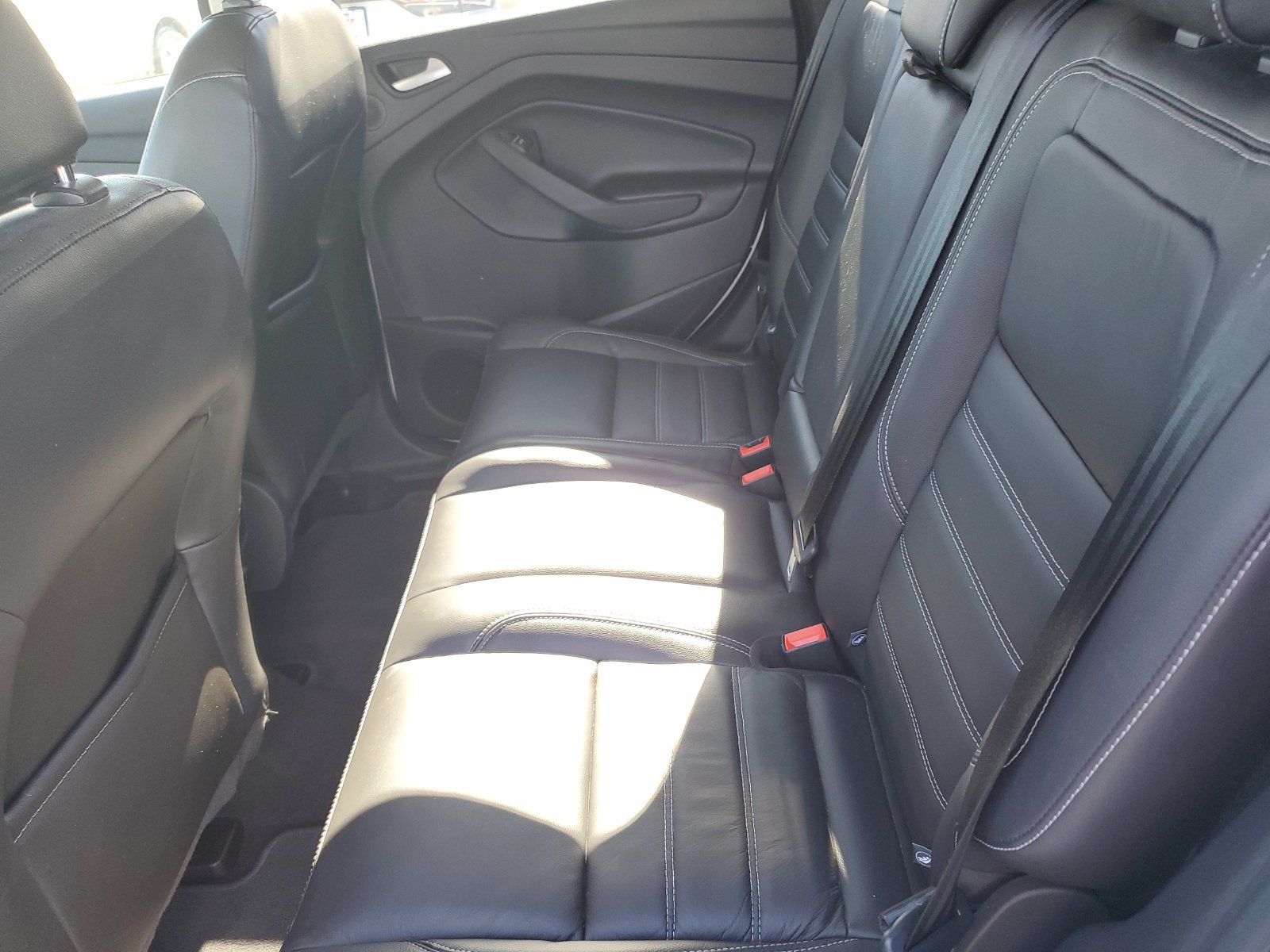 Used 2018 Ford Escape Titanium AWD/4WD image 13