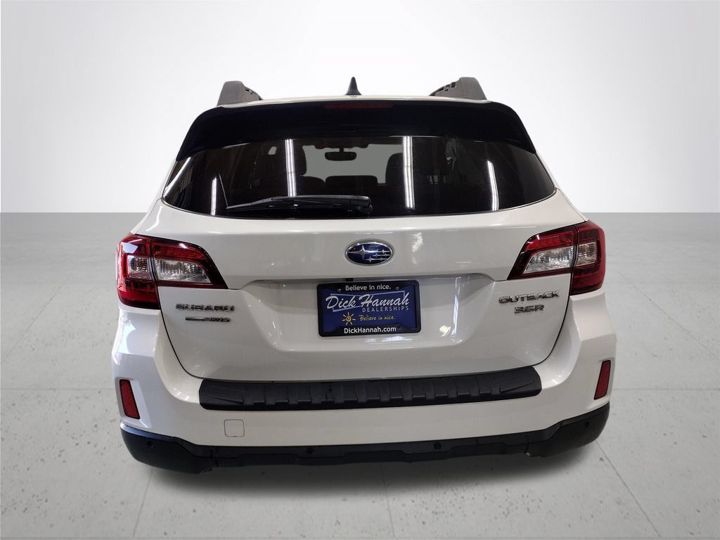 Used 2017 Subaru Outback 3.6R Limited AWD/4WD image 12