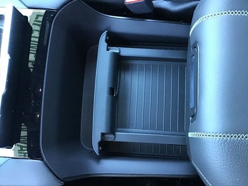 New 2026 GMC Yukon Denali image 27