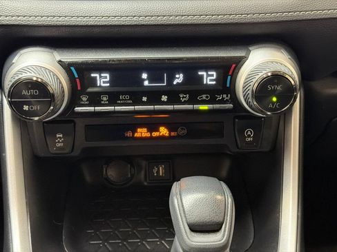 Used 2023 Toyota RAV4 XLE w/ Convenience Package FWD image 18