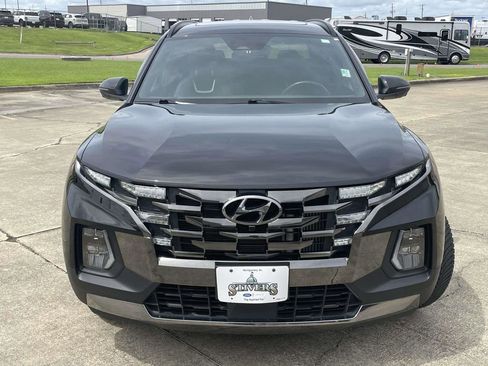 Used 2022 Hyundai Santa Cruz Limited AWD/4WD image 8