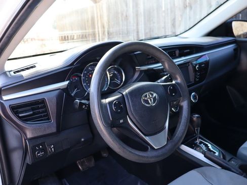 Used 2014 Toyota Corolla L image 15