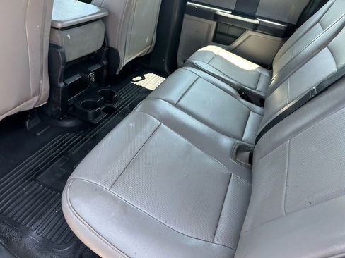 Used 2020 Ford F250 XL w/ Power Equipment Group image 32