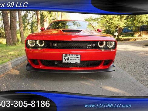 Used 2015 Dodge Challenger SRT Hellcat image 6