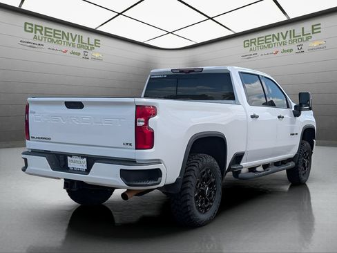 Used 2022 Chevrolet Silverado 3500 LTZ w/ LTZ Plus Package AWD/4WD image 10