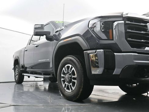 New 2026 GMC Sierra 2500 SLT image 15